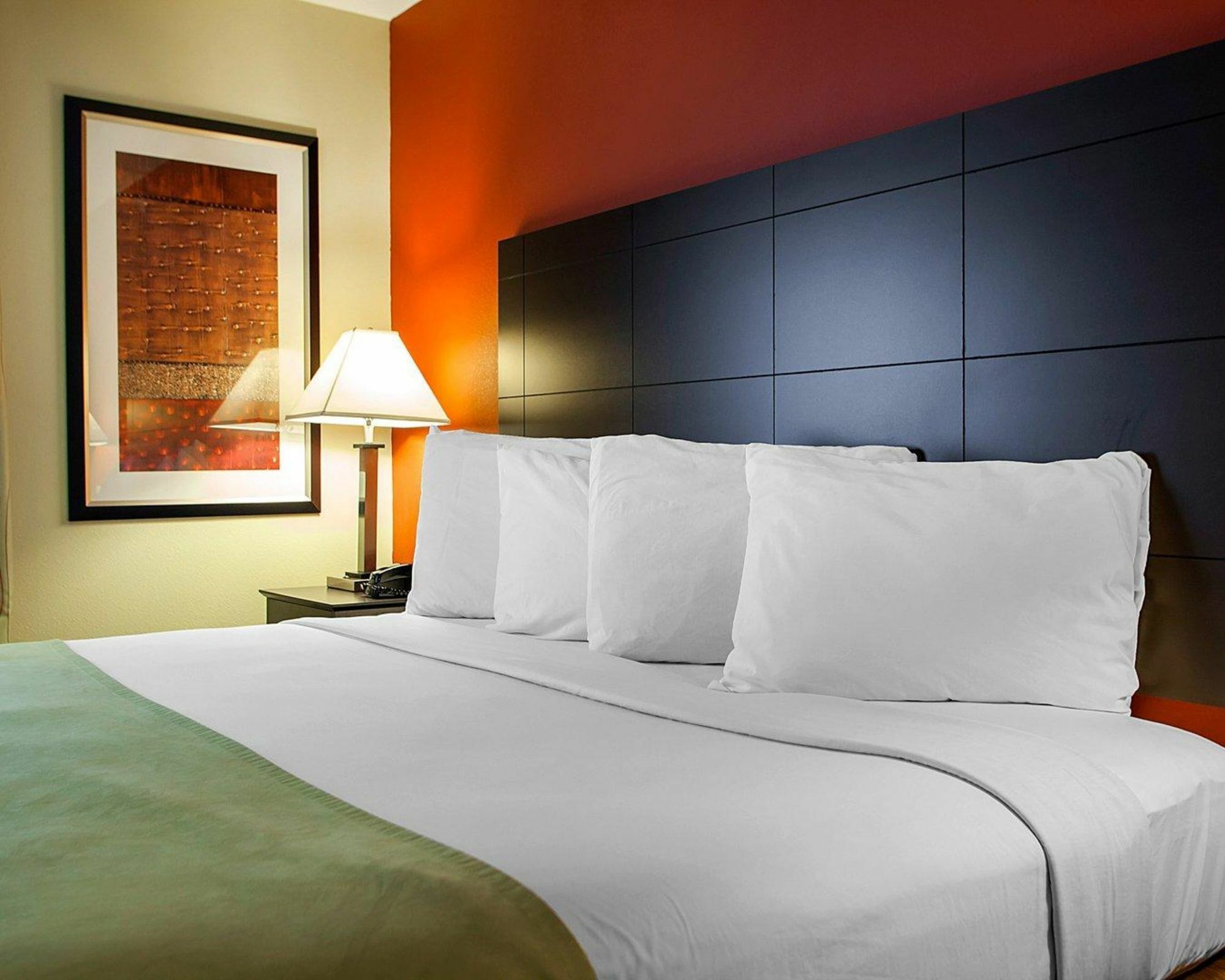 ซับเออร์เบิร์น เอ็กซ์เท็นเดด สเตย์ โฮเทล ซีดาร์ ฟอลส์ Hotel เซดาร์ฟอลส์ ภายนอก รูปภาพ